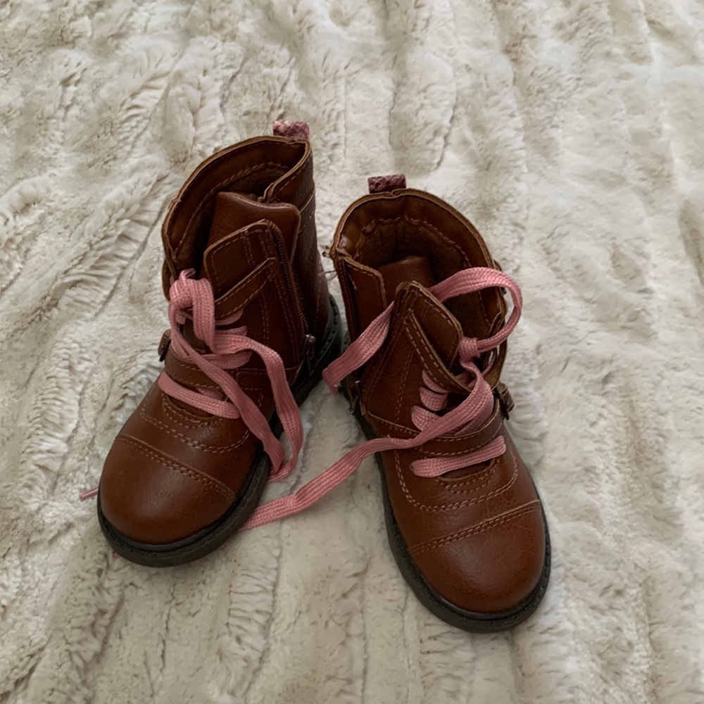 Fall boots
